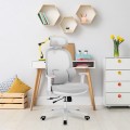 junior6.3_grey_feature_product_arrangement.jpg