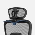 expert4.3_black_features_hanger.jpg
